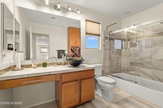 11589 W Granville Drive, Marana, AZ 85653