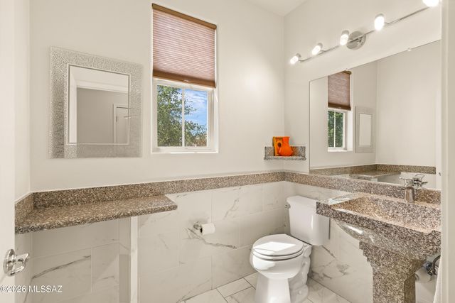 11589 W Granville Drive, Marana, AZ 85653