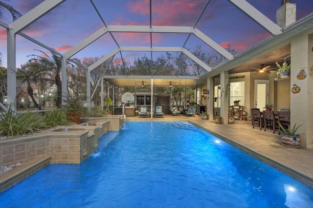 2704 Serenity Circle N, Fort Pierce, FL 34981