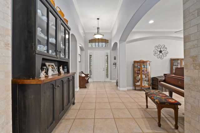 2704 Serenity Circle N, Fort Pierce, FL 34981