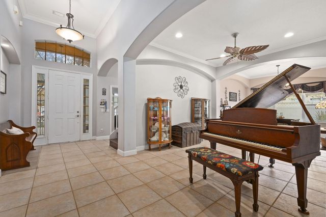 2704 Serenity Circle N, Fort Pierce, FL 34981