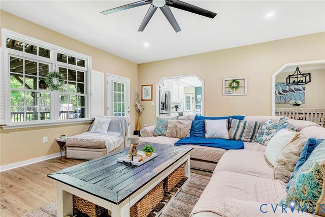 3860 Willow Creek Dr, Disputanta, VA 23842