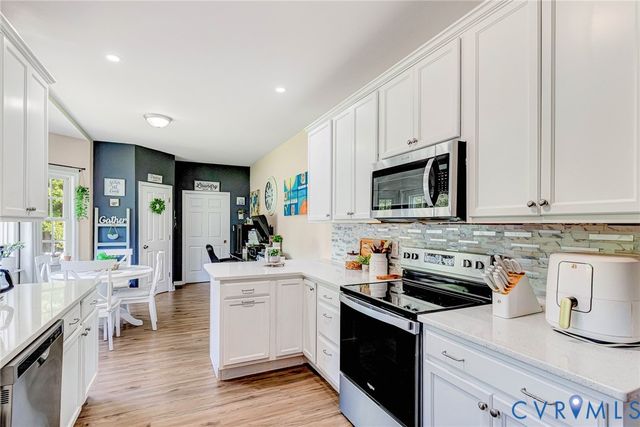 3860 Willow Creek Dr, Disputanta, VA 23842