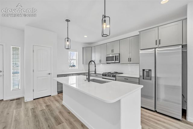 8172 Manor House Way, Colorado Springs, CO 80908