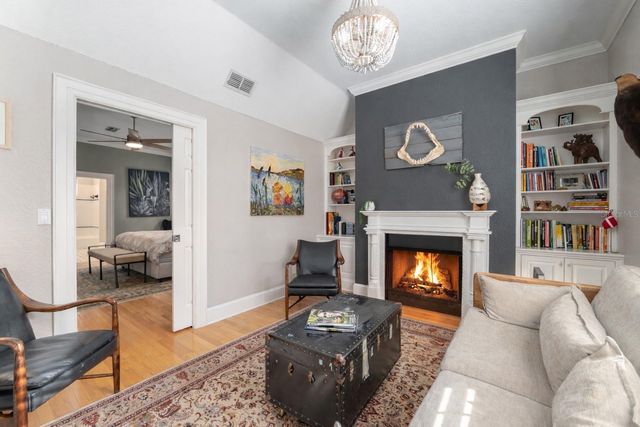 1107 SE 9TH AVENUE, Ocala, FL 34471