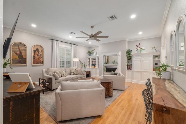 1107 SE 9TH AVENUE, Ocala, FL 34471