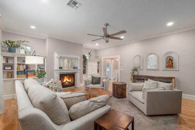 1107 SE 9TH AVENUE, Ocala, FL 34471