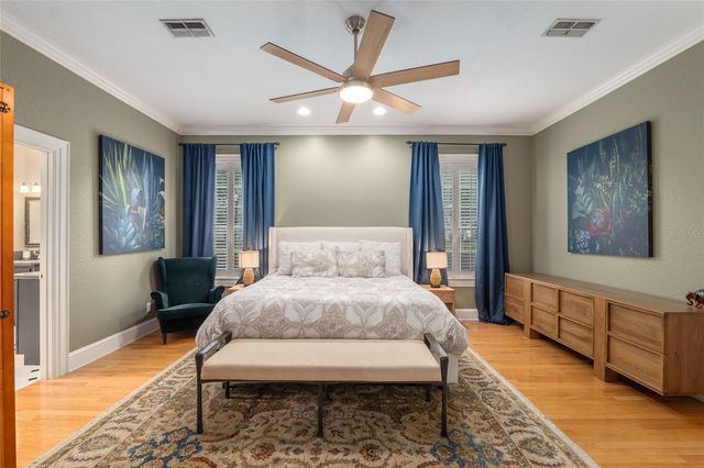 1107 SE 9TH AVENUE, Ocala, FL 34471