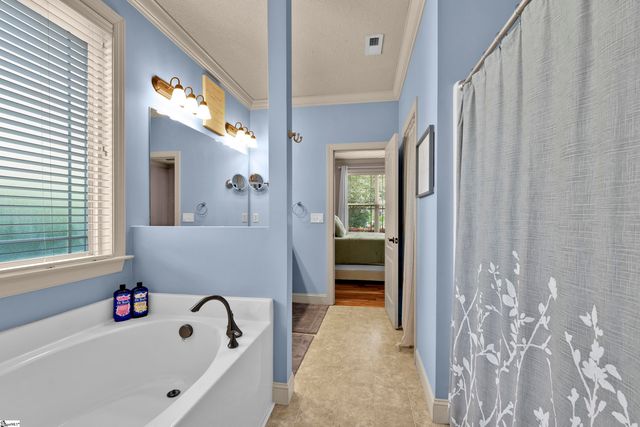 225 Bayswater Lane, Greer, SC 29651