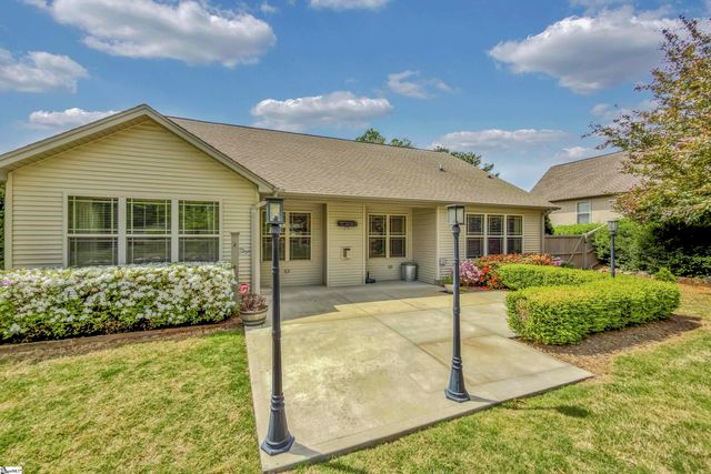 225 Bayswater Lane, Greer, SC 29651