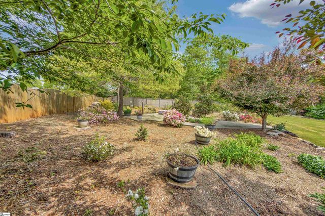 225 Bayswater Lane, Greer, SC 29651