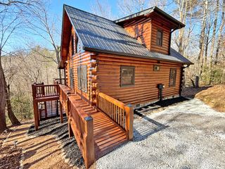 571 Jones Creek Road, Ellijay, GA 30540