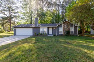 7085 Hania Drive, Fairburn, GA 30213