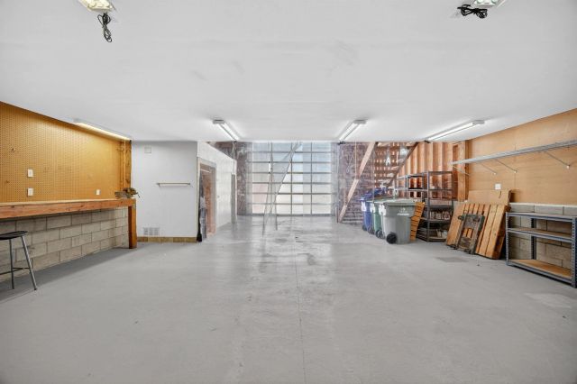 2143 Deerpark Dr, San Diego, CA 92110