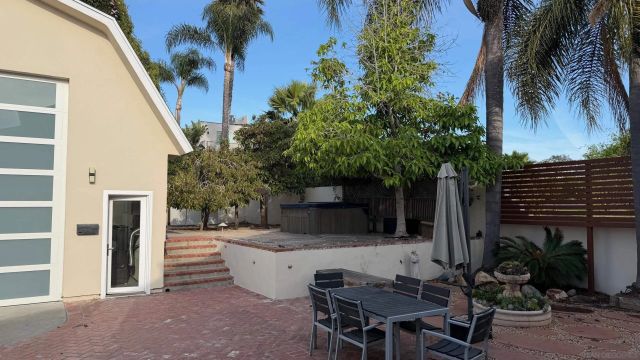 2143 Deerpark Dr, San Diego, CA 92110