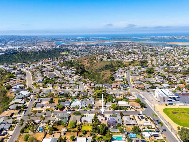 2143 Deerpark Dr, San Diego, CA 92110