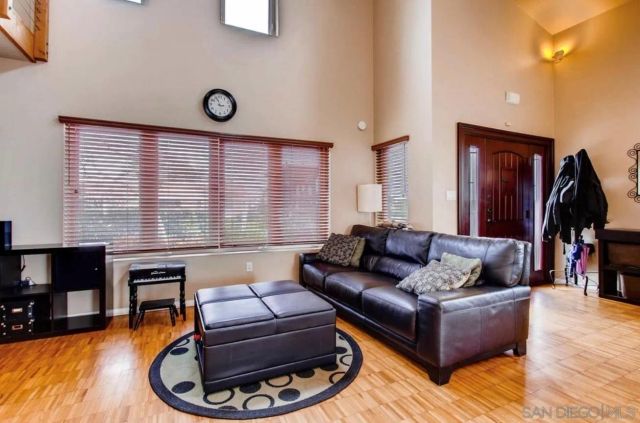 2143 Deerpark Dr, San Diego, CA 92110