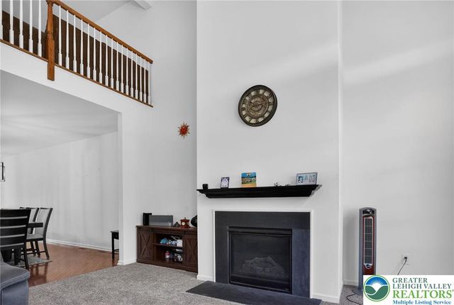 560 Quaker Ridge Terrace, Williams Twp, PA 18042