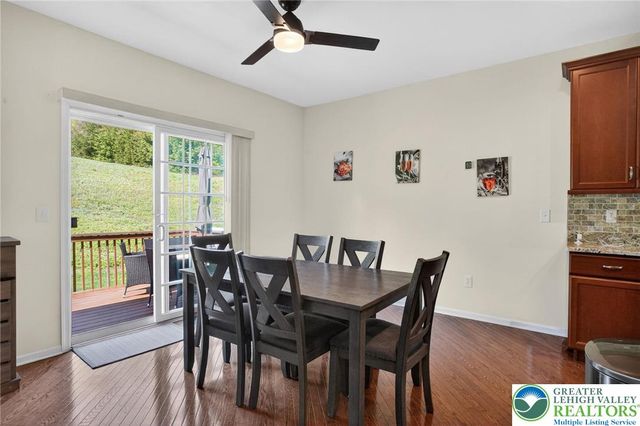 560 Quaker Ridge Terrace, Williams Twp, PA 18042
