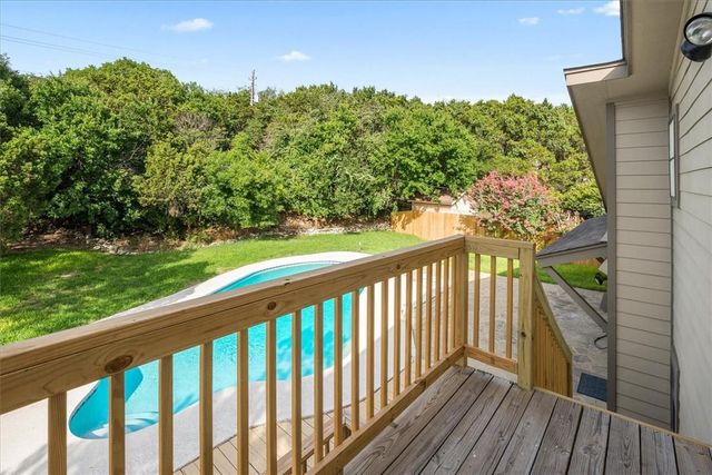 6100 Danwood DR, Austin, TX 78759