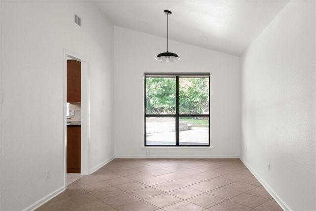 6100 Danwood DR, Austin, TX 78759