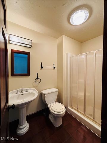 15899 Mccallum Drive, Doylestown, OH 44230