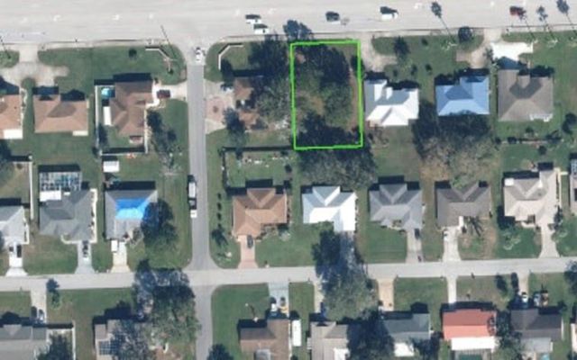 3757 Sebring Parkway, Sebring, FL 33870