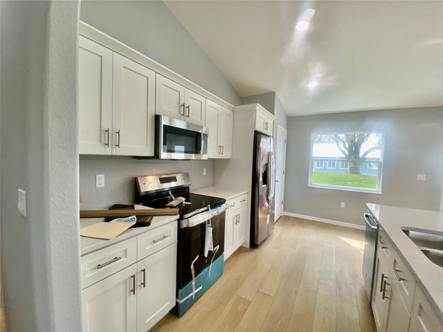 3757 Sebring Parkway, Sebring, FL 33870