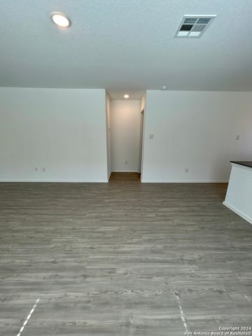 751 Bullsnake, New Braunfels, TX 78130