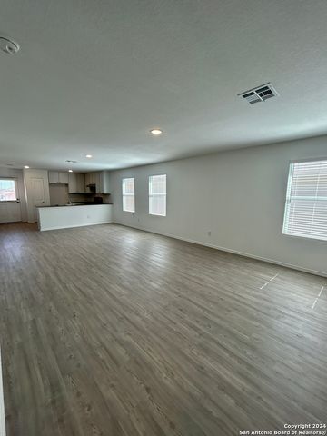 751 Bullsnake, New Braunfels, TX 78130