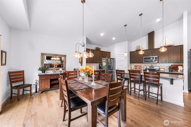 12772 Frazier Heights Loop, Burlington, WA 98233