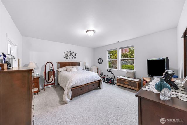 12772 Frazier Heights Loop, Burlington, WA 98233