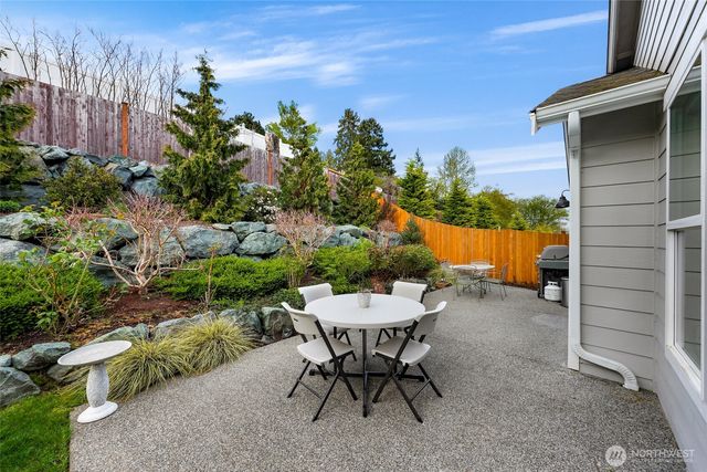 12772 Frazier Heights Loop, Burlington, WA 98233