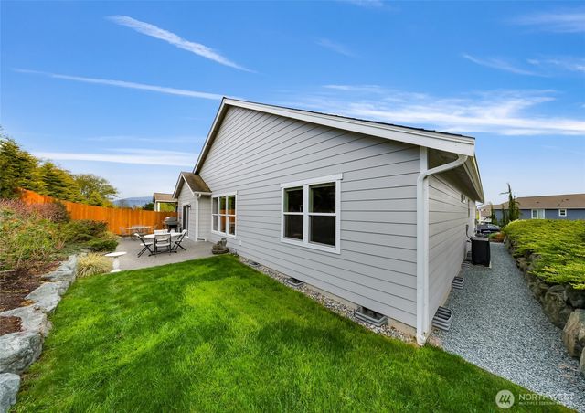 12772 Frazier Heights Loop, Burlington, WA 98233