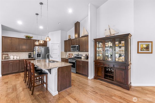 12772 Frazier Heights Loop, Burlington, WA 98233