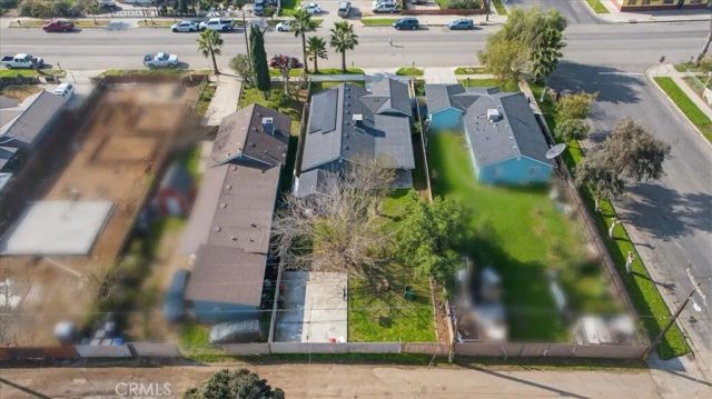 705 S C, Madera, CA 93638