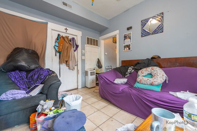2233 S Trumbull Avenue, Chicago, IL 60623
