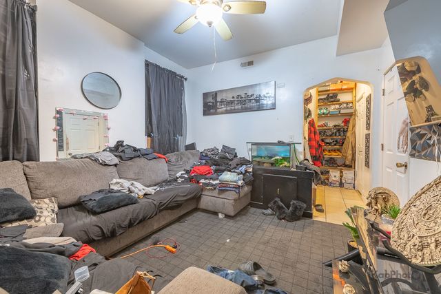 2233 S Trumbull Avenue, Chicago, IL 60623