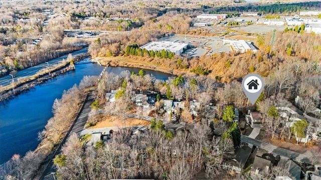 419 Chester Woods Court, High Point, NC 27262