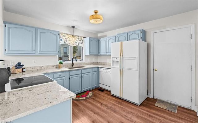 419 Chester Woods Court, High Point, NC 27262