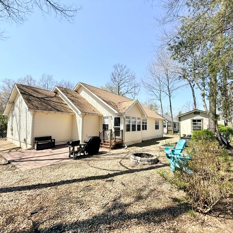 103 Brighton Ln, Crossville, TN 38558