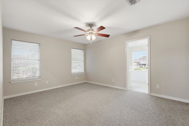 605 Maple Drive, Pilot Point, TX 76258