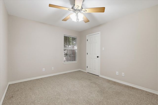 605 Maple Drive, Pilot Point, TX 76258