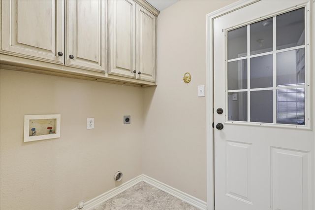 605 Maple Drive, Pilot Point, TX 76258