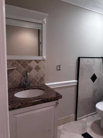 130 NE 4th Avenue, Boynton Beach, FL 33435
