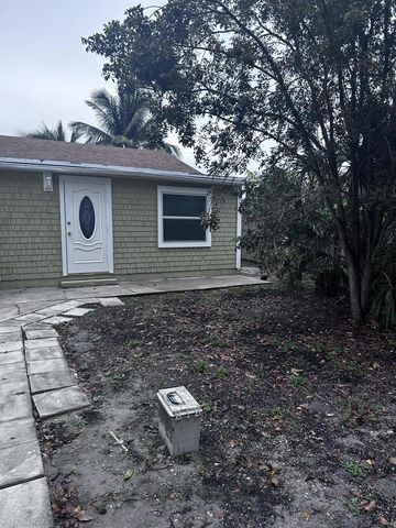130 NE 4th Avenue, Boynton Beach, FL 33435