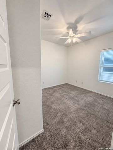 4422 CHANDLER RD APT 24, San Antonio, TX 78222