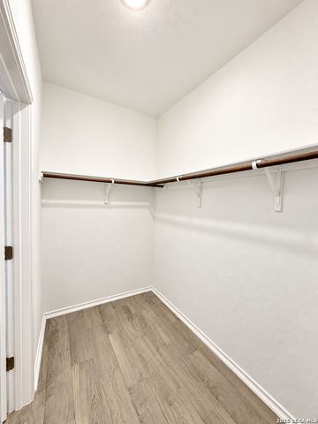 4422 CHANDLER RD APT 24, San Antonio, TX 78222