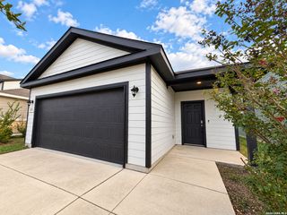 4422 CHANDLER RD APT 24, San Antonio, TX 78222