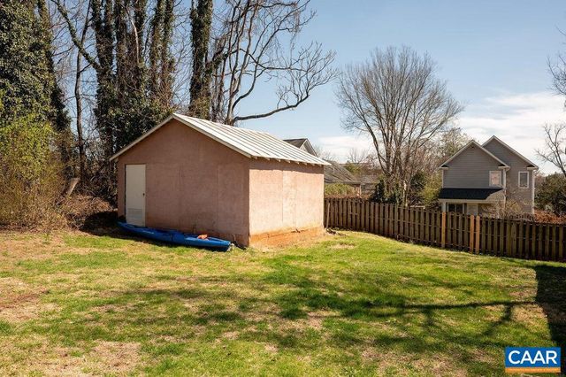 124 GOODMAN ST, Charlottesville, VA 22902